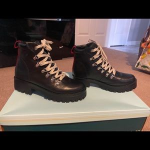 Brand new Steven madden boots.. size 9